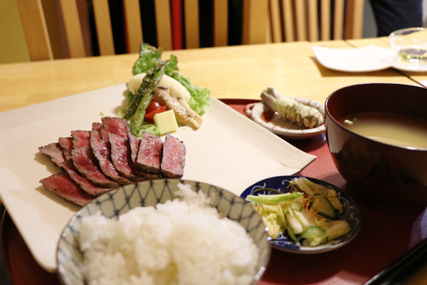 あしたか牛のステーキ　ひれ メニュー全景