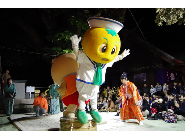 天下の奇祭　音無神社尻つみ祭り