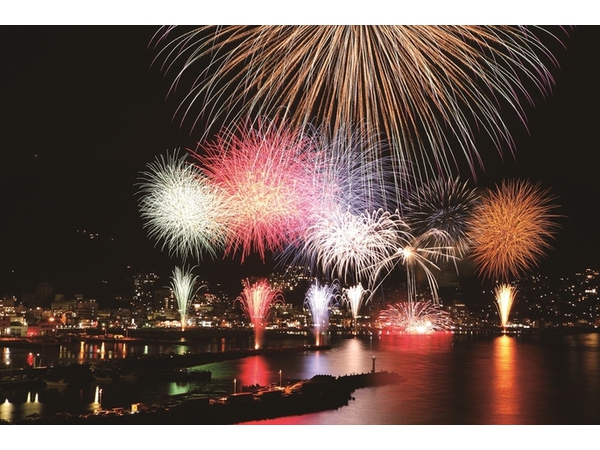 伊東安針祭「海の花火大会クルーズ」