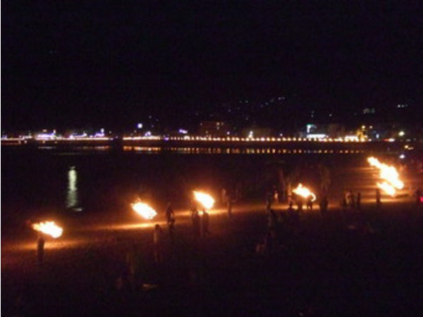 伊豆多賀百八体流灯祭