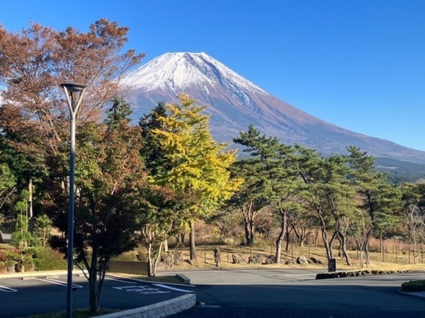 ▲朝霧カントリー俱楽部からの富士山▲