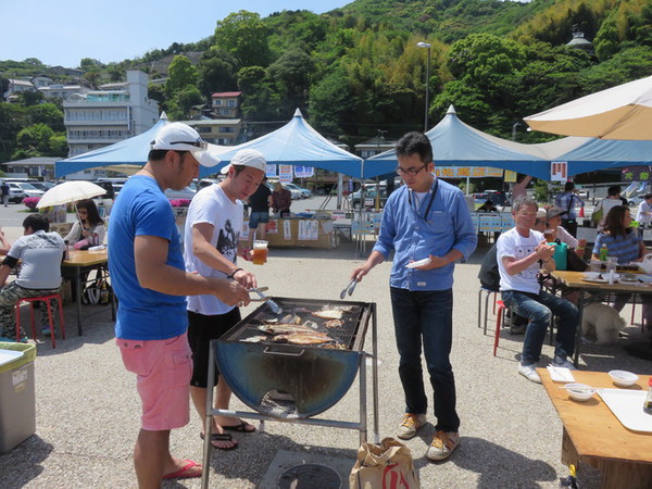 ながはま特設市