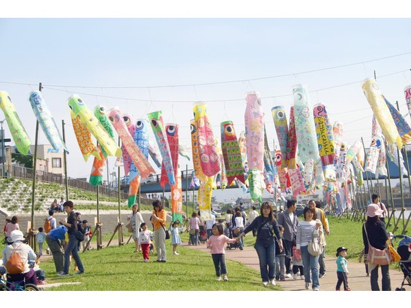 第33回 沼津こいのぼりフェスティバル