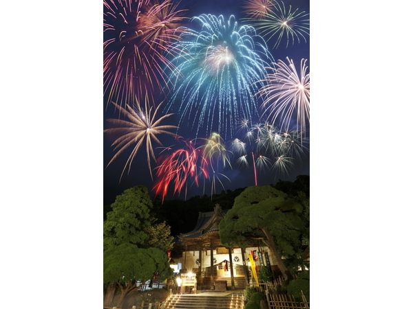 弘法大師奉納　花火大会