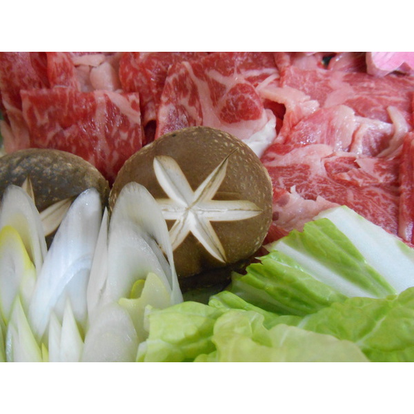 １０月２２日より「あしたか牛しゃぶしゃぶ、すきやき」始めます。