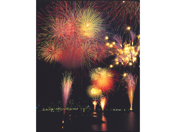伊東温泉海の花火大会