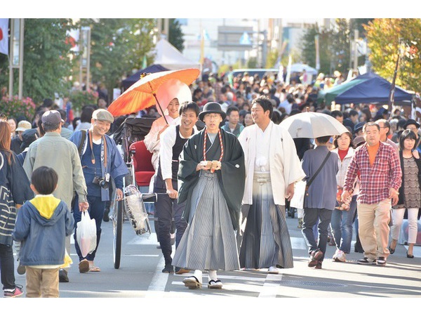 秋の大通り宿場まつり